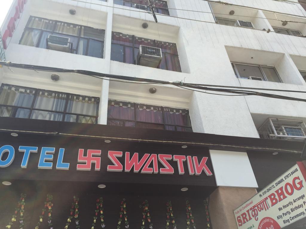 Hotel Swastik 贾姆穆 外观 照片